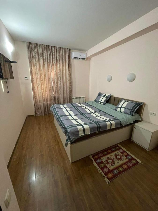 טביליסי Cozy & Sweet Home מראה חיצוני תמונה